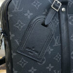 Louis Vuitton Porte-Documents Voyage PM M46457 Black